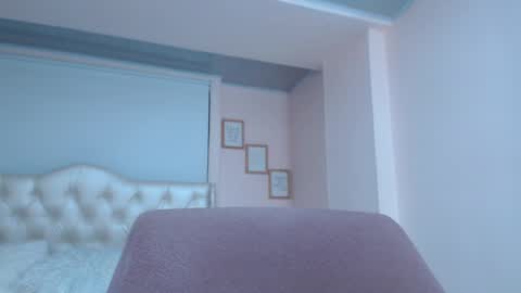 Snapshot of anny_louis chatting on February 25, 2025, 2:14 am ANNY LOUIS online show from February 25, 2025, 2:14 am