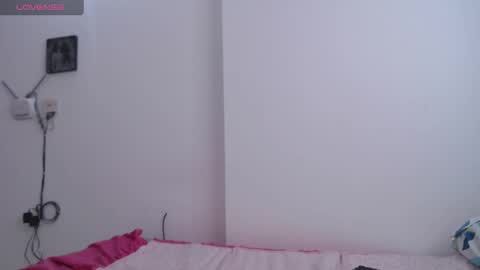 Snapshot of anny_riveraa chatting on February 2, 2025, 4:43 pm Anny online show from February 2, 2025, 4:43 pm