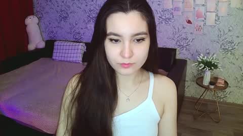 Snapshot of anny_shine chatting on December 6, 2024, 12:12 am Annie online show from December 6, 2024, 12:12 am