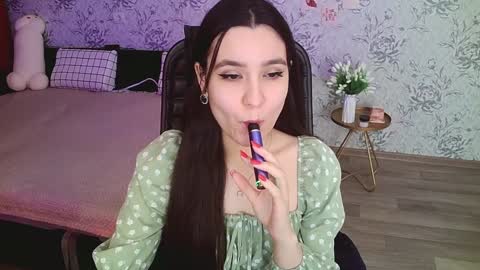 Snapshot of anny_shine chatting on January 17, 2025, 2:39 pm Annie online show from January 17, 2025, 2:39 pm