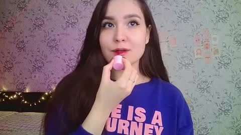 Snapshot of anny_shine chatting on September 26, 2025, 9:24 am Annie online show from September 26, 2025, 9:24 am