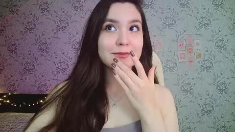 Snapshot of anny_shine chatting on October 9, 2025, 5:22 pm Annie online show from October 9, 2025, 5:22 pm