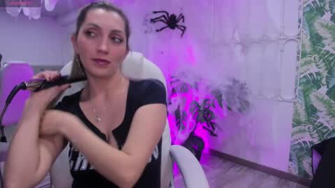 Snapshot of anny_sweet72 chatting on October 2, 2025, 12:45 pm Anny online show from October 2, 2025, 12:45 pm