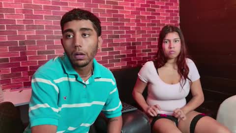 annyeli_bigtits online show from December 4, 2025, 2:59 pm