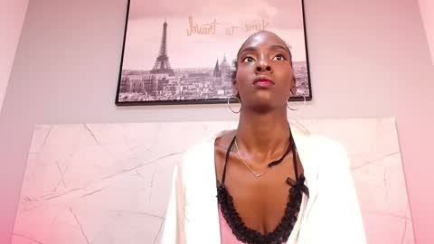 Snapshot of annyfiore chatting on March 7, 2025, 2:25 am Anny online show from March 7, 2025, 2:25 am