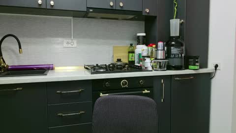 Snapshot of annyloveyou chatting on March 4, 2025, 12:07 am Annyfit4you online show from March 4, 2025, 12:07 am