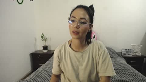 Anny online show from January 21, 2025, 11:45 pm