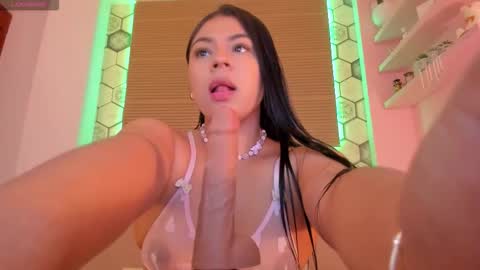 Snapshot of annytorres chatting on November 28, 2025, 10:40 am Gaby online show from November 28, 2025, 10:40 am