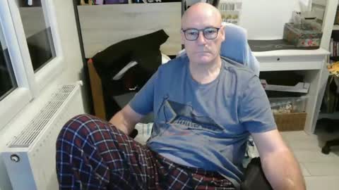 Snapshot of antares590 chatting on February 16, 2025, 6:32 pm antares590 online show from February 16, 2025, 6:32 pm