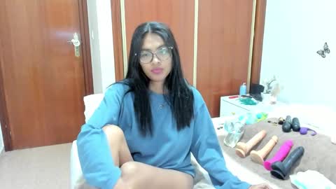 anthonela_hotsex online show from November 13, 2025, 6:40 pm