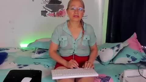 Snapshot of anthonela_mature_ chatting on December 11, 2024, 6:52 pm anthonela_mature_ online show from December 11, 2024, 6:52 pm
