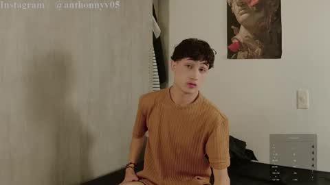 TONY NEW ACCOUNT online show from November 2, 2025, 11:18 pm