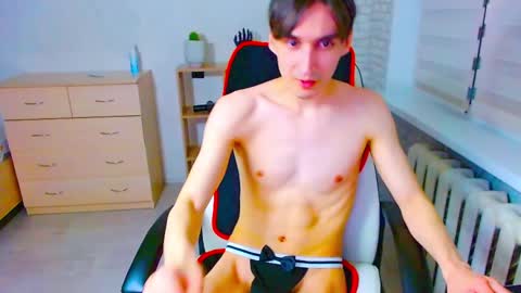 Snapshot of anthony_broown chatting on February 16, 2025, 9:27 pm anthony_broown online show from February 16, 2025, 9:27 pm