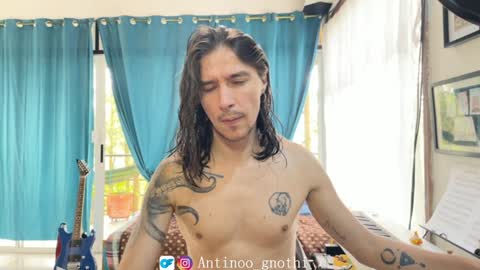 Antinoo Gnothi online show from December 1, 2024, 4:29 pm