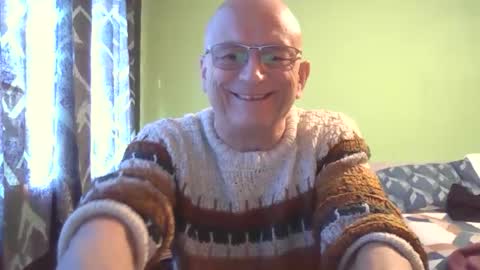 Snapshot of antmatt2025 chatting on September 22, 2025, 8:38 am antmatt2025 online show from September 22, 2025, 8:38 am