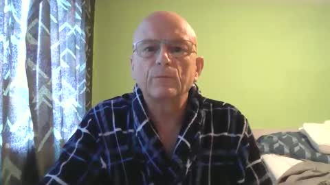 Snapshot of antmatt2025 chatting on October 2, 2025, 8:21 am antmatt2025 online show from October 2, 2025, 8:21 am