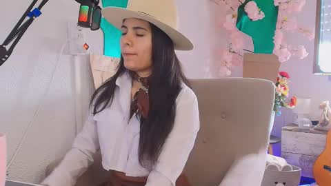 Snapshot of antofoxwbc chatting on September 13, 2025, 9:09 am Anto online show from September 13, 2025, 9:09 am