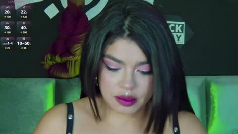 Antonella online show from December 2, 2024, 8:00 pm