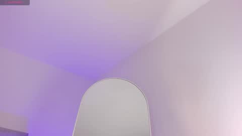  Antonellaa  online show from September 24, 2025, 11:35 am