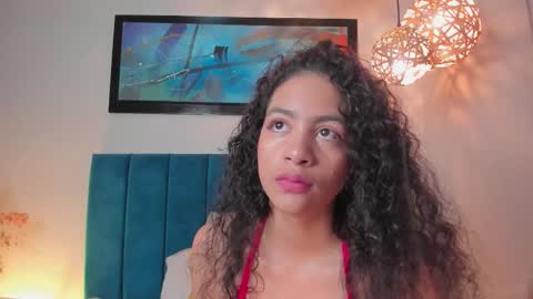 Snapshot of antonellahall_ chatting on November 5, 2025, 12:05 pm AntonellaHall online show from November 5, 2025, 12:05 pm