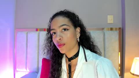 Snapshot of antonellahall_ chatting on November 14, 2025, 11:42 am AntonellaHall online show from November 14, 2025, 11:42 am