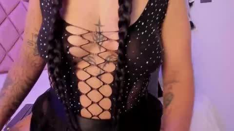 Snapshot of antonellaqueeen chatting on October 25, 2025, 11:51 am ANTONELLE online show from October 25, 2025, 11:51 am