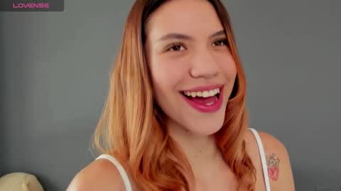 Snapshot of antonellarossii_ chatting on November 2, 2025, 3:25 pm Antonella online show from November 2, 2025, 3:25 pm