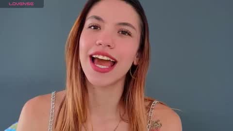 Snapshot of antonellarossii_ chatting on November 13, 2025, 2:16 pm Antonella online show from November 13, 2025, 2:16 pm