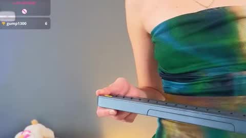 Snapshot of antonellarossii_ chatting on November 29, 2025, 1:58 pm Antonella online show from November 29, 2025, 1:58 pm