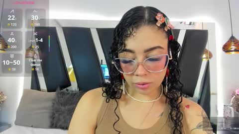 Snapshot of antonellepiercee chatting on November 5, 2025, 11:32 am A N T O N E L L E online show from November 5, 2025, 11:32 am