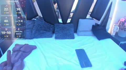 Snapshot of antonellepiercee chatting on November 26, 2025, 11:22 am A N T O N E L L E online show from November 26, 2025, 11:22 am