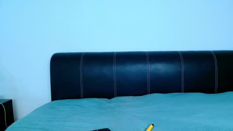 Snapshot of antonia98x chatting on February 19, 2025, 10:31 pm antonia98x online show from February 19, 2025, 10:31 pm