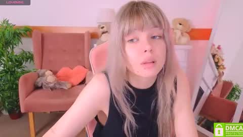 Snapshot of antonia_ferrero chatting on November 23, 2025, 7:30 am antonia_ferrero online show from November 23, 2025, 7:30 am