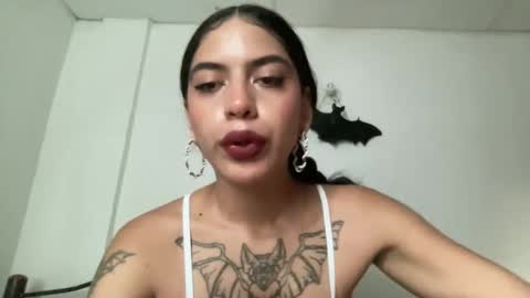 Snapshot of antoniabloom chatting on December 7, 2024, 10:06 pm Antonia online show from December 7, 2024, 10:06 pm