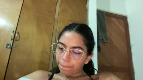 Snapshot of antoniabloom chatting on January 31, 2025, 3:09 am Antonia online show from January 31, 2025, 3:09 am