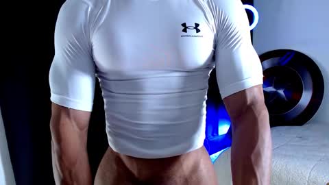 Instagram miguelangel1802  online show from November 13, 2025, 4:39 pm