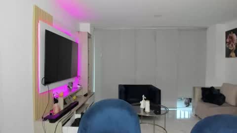 Maria Antonia online show from January 19, 2025, 11:00 pm