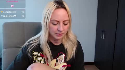 Antonia online show from December 11, 2024, 9:34 pm