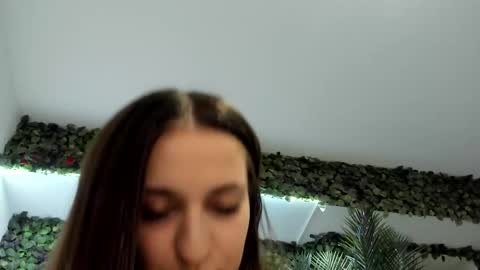 Snapshot of anyssia_ chatting on September 21, 2025, 7:04 pm Anyssia  online show from September 21, 2025, 7:04 pm