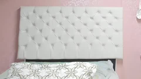 Snapshot of aome_rainbow2 chatting on December 14, 2024, 4:34 am Aome Rainbow online show from December 14, 2024, 4:34 am