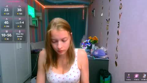 Snapshot of aphrodite_wow_ chatting on October 5, 2025, 12:58 pm Aphrodite online show from October 5, 2025, 12:58 pm