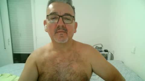 Snapshot of apixaba chatting on September 12, 2025, 9:59 pm furry bear online show from September 12, 2025, 9:59 pm
