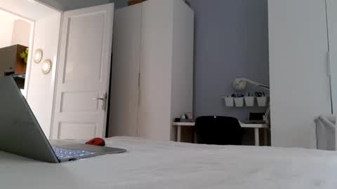 apollobest77 online show from October 20, 2025, 11:43 am