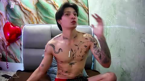 Snapshot of apolo01_ chatting on February 9, 2025, 4:18 pm Apolo online show from February 9, 2025, 4:18 pm