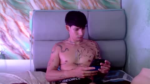 Snapshot of apolo01_ chatting on February 26, 2025, 8:44 pm Apolo online show from February 26, 2025, 8:44 pm