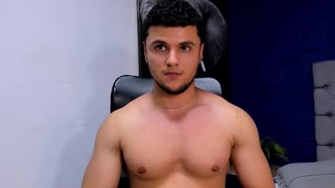 Snapshot of apolo_klein1 chatting on November 6, 2025, 12:11 am Apolo online show from November 6, 2025, 12:11 am