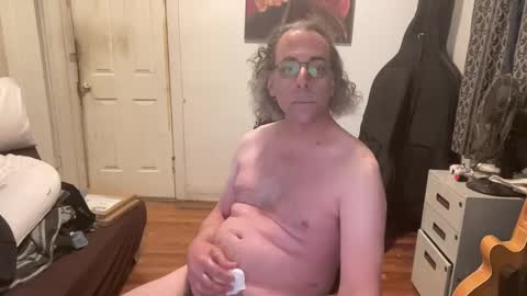 Snapshot of apostrphy chatting on March 7, 2025, 9:59 pm Apostrphy online show from March 7, 2025, 9:59 pm