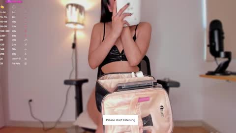 Snapshot of apoteosis_ chatting on December 6, 2024, 1:11 pm Apo online show from December 6, 2024, 1:11 pm