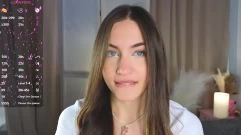 Snapshot of appleeepie chatting on September 26, 2025, 9:13 am Vicki online show from September 26, 2025, 9:13 am