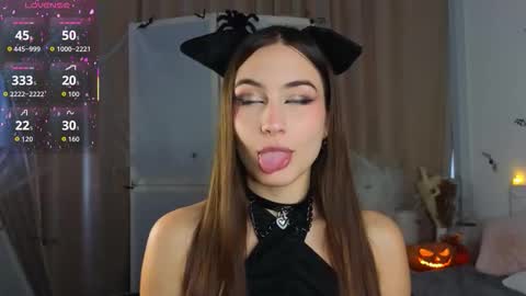 Snapshot of appleeepie chatting on October 25, 2025, 9:06 am Vicki online show from October 25, 2025, 9:06 am